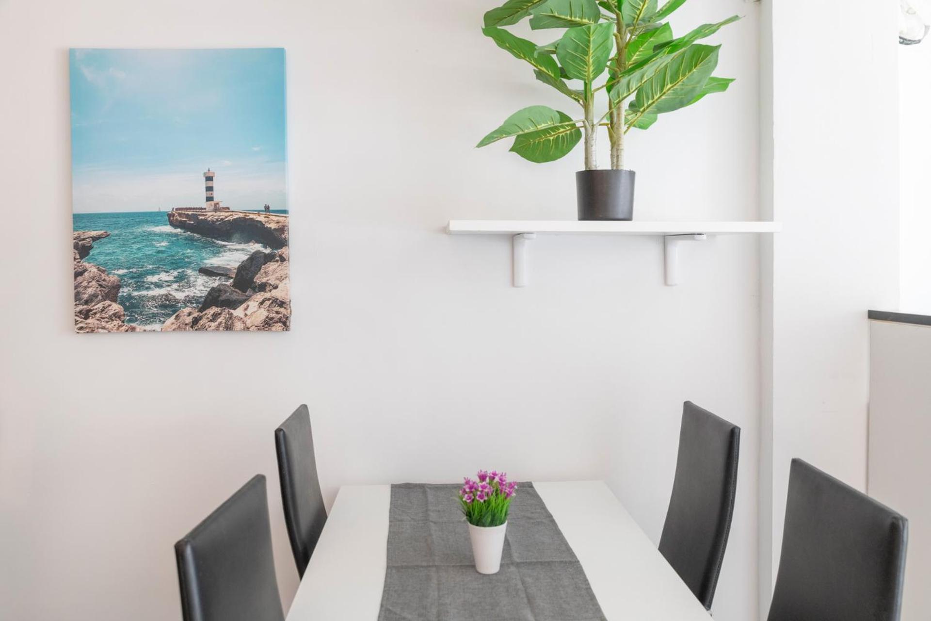 Beetroot, Jedes Zimmer Verfuegt Ueber Smart Tv , Eigenes Bad Mit Regendusche Und Balkon Llucmajor  Bagian luar foto